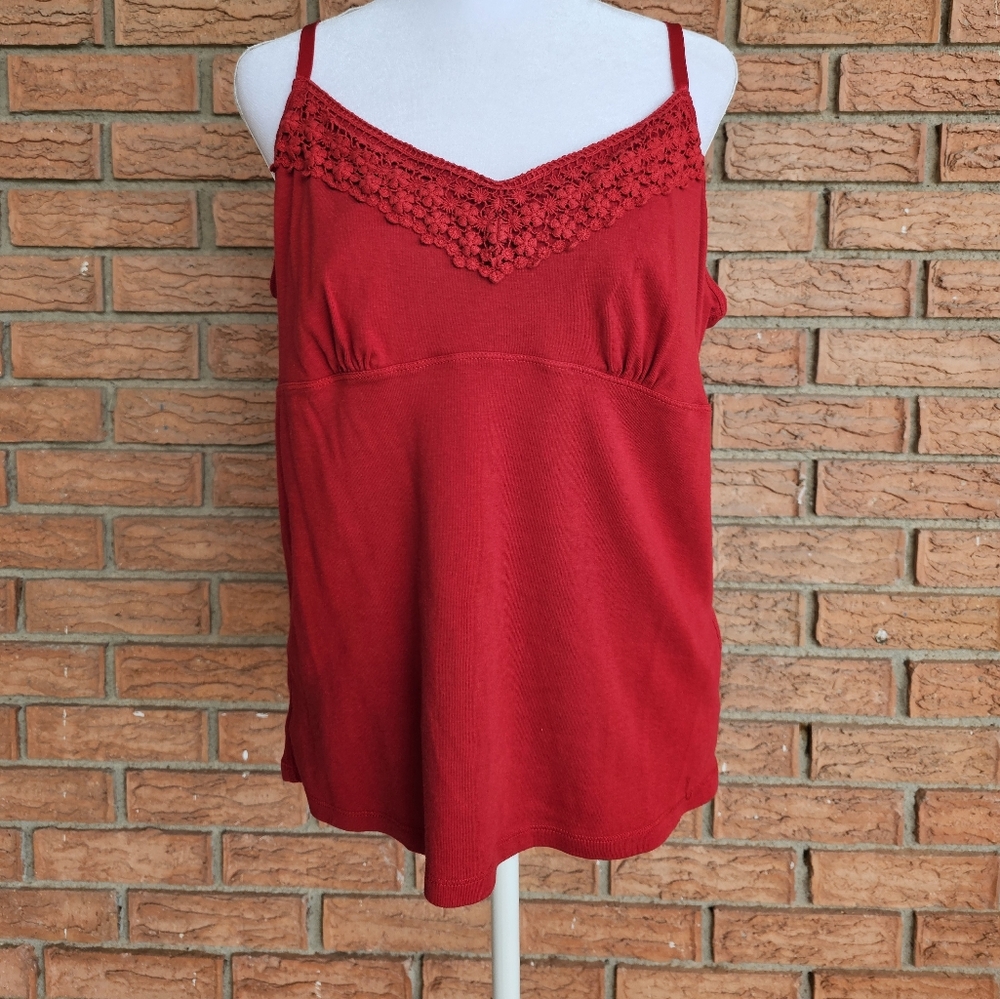 Lands' End Red Lace Trim Women's Top Size L - Picture 2 of 9